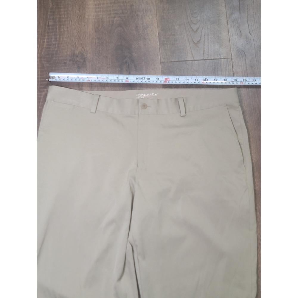 Nike Golf Dri-FIT Flat Front Chino Pants Mens 38x30 Khaki Tan 639779-235